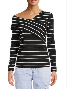 Nine.Eight Women’s Off Shoulder Wrap Top with Long Sleeves <<<407>>>